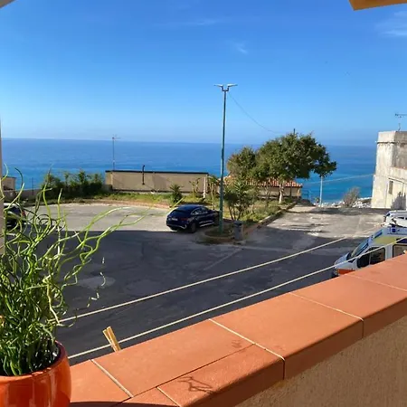 Bed & Breakfast Arcobaleno Centro *
