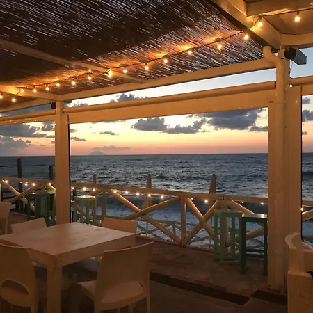 Alojamento de Acomodação e Pequeno-almoço Arcobaleno Centro