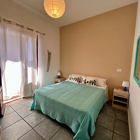 Arcobaleno Centro Bed & Breakfast 3*