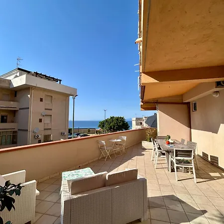 Alojamento de Acomodação e Pequeno-almoço Arcobaleno Centro Tropea