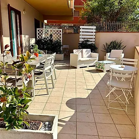 Arcobaleno Centro Bed & Breakfast 3*