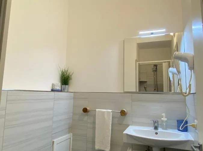 فندق مبيت وإفطار Arcobaleno Centro تروبيا