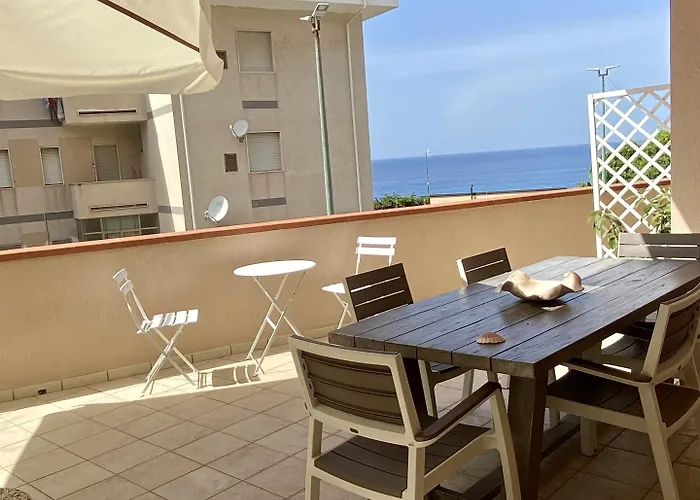 Arcobaleno Centro 住宿加早餐酒店 3*