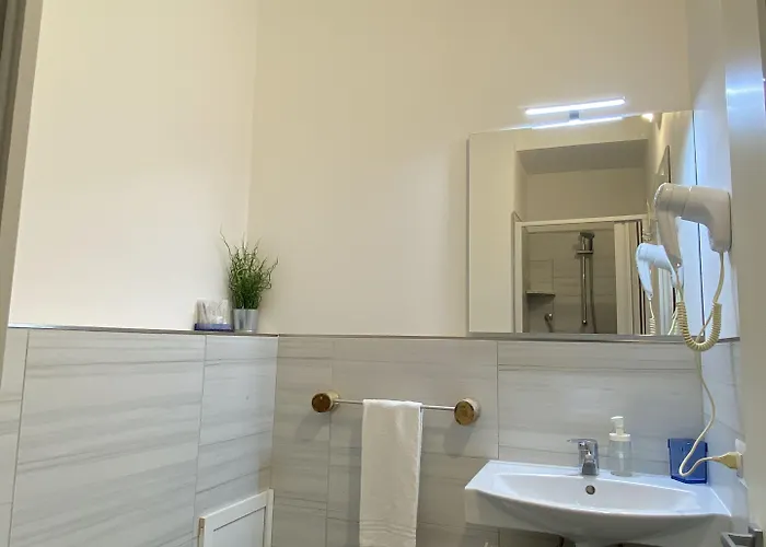 Arcobaleno Centro Nocleg ze śniadaniem 4*